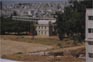 ’ποψη του γηπέδου που δημιουργήθηκε εις βάρος του δάσους του νοσοκομείου της Σωτηρίας, από το κτήριο εργασιοθεραπείας του Πανεπιστημίου Αθηνών. Διακρίνεται κτήριο του συγκροτήματος Σωτηρία και κτήριο του Παιδοψυχιατρικού Πανεπιστημιακού νοσκομείου 
